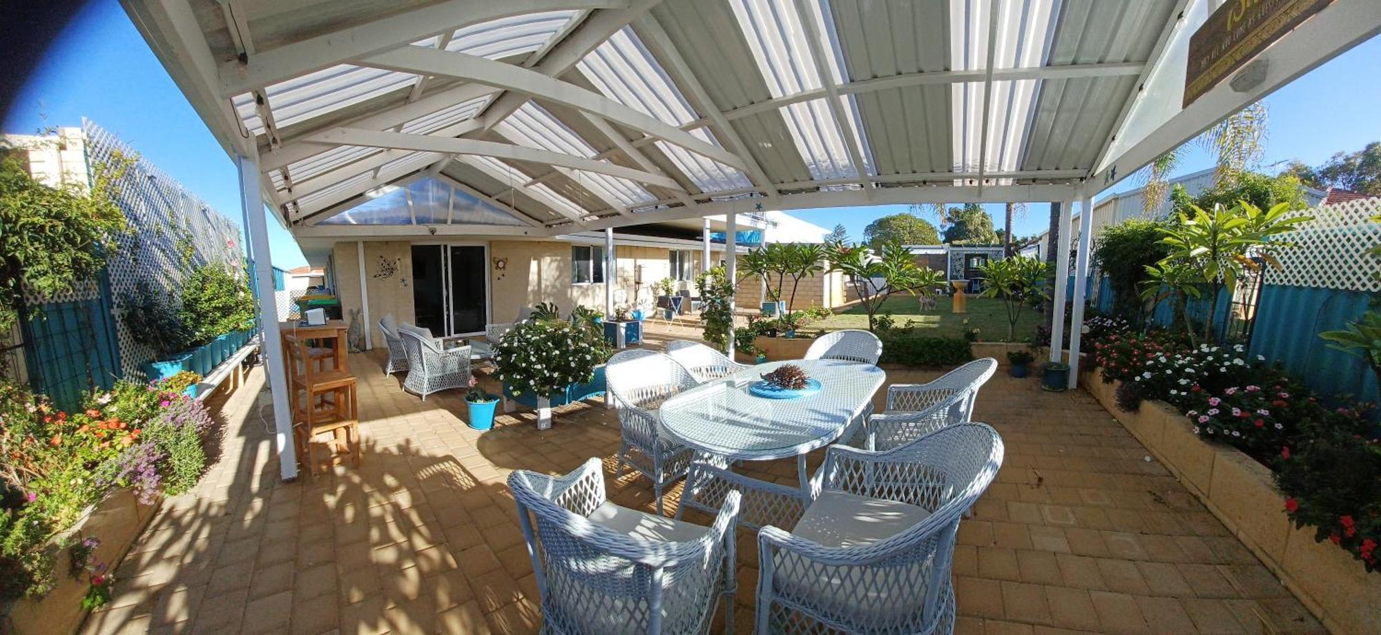 Palm Beach Guest House Rockingham Exterior foto